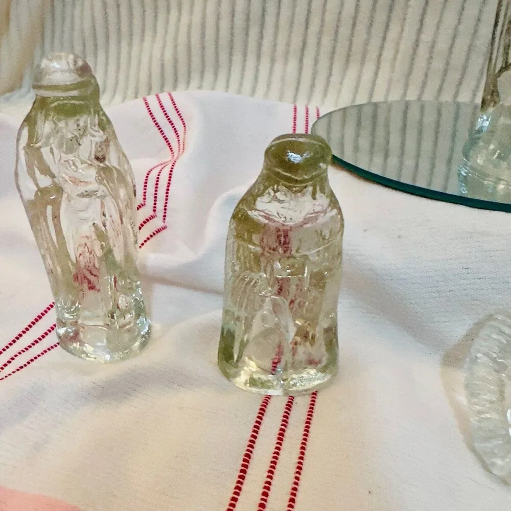 Vintage Glass Nativity Scene with Glass Christmas Decor 1988